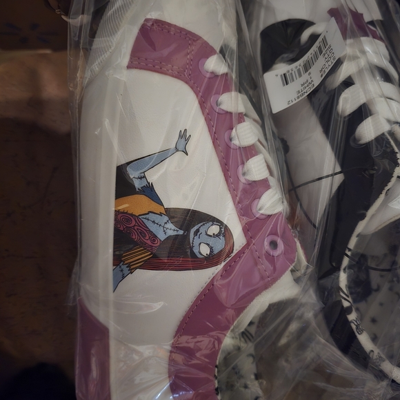 Nightmare before Christmas sneakers - Picture 9 of 10